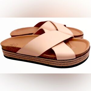 Aquatalia Ariana Leather Crossover Platform Slides Sandals 9 Cream Casual